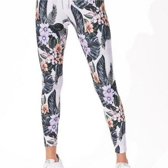 NWT EleVen By Venus Williams Tropicana Legging 25" - Picture 4 of 9